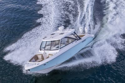 BOATZON | Everglades 340 Dual Console 2023