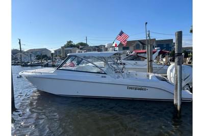 BOATZON | Everglades 340DC 2019 BOATZON | Everglades 340DC 2019