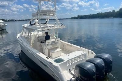 BOATZON | Everglades 350LX 2011