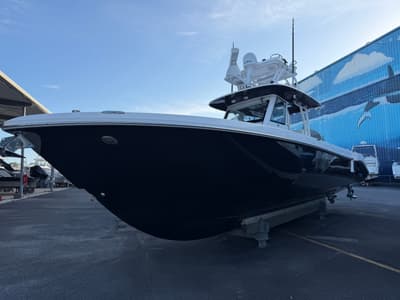 BOATZON | Everglades 355 Center Console 2014