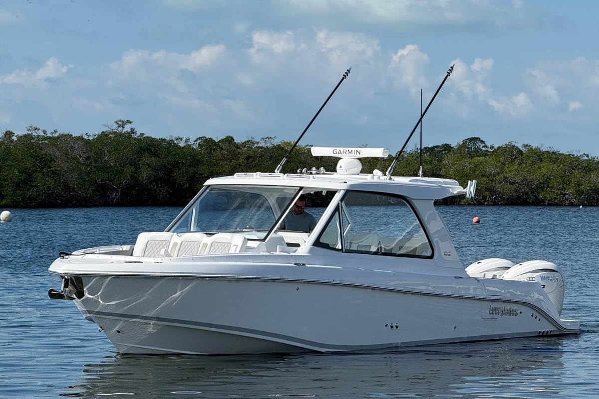 2026 Everglades 367 CX - Sold Boat