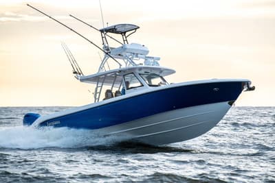 BOATZON | Everglades 395 Center Console 2025