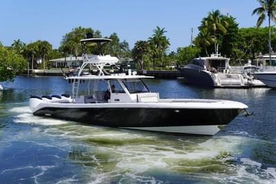 BOATZON | Everglades 435 Center Console 2016