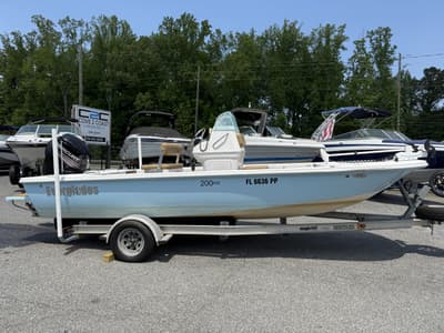 BOATZON | Everglades Boats Center Console 200 2005