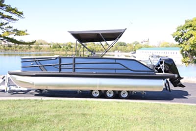BOATZON | Evotti 523 CS Tritoon 2027