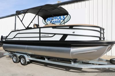 BOATZON | Evotti 523 CS TriToonIncludes Custom Trailer Trailer Delete Available 2026