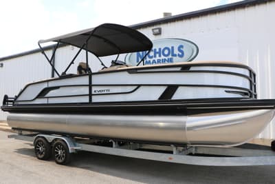 BOATZON | Evotti 725 QL TriToonIncludes Custom Trailer Trailer Delete Available 2026
