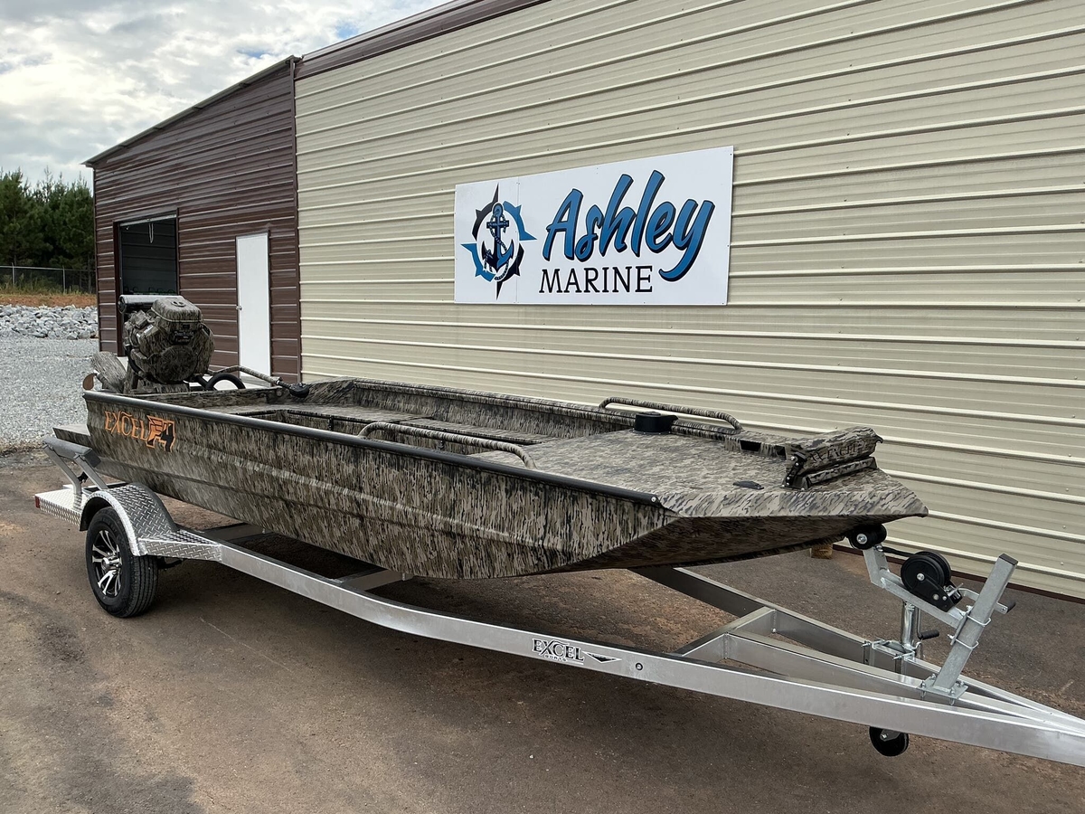 2026 Excel 1754 Shallow Water F4 - Sold Boat