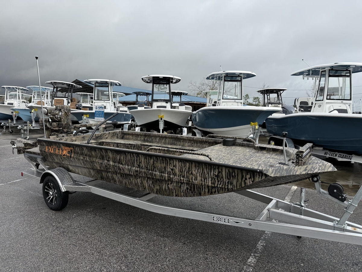 2026 Excel 1754 Shallow Water F4 - Sold Boat