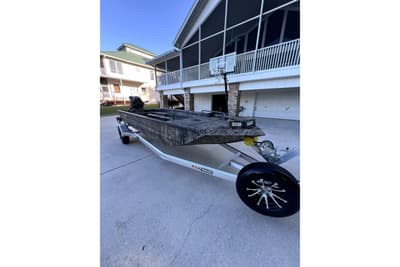 BOATZON | Excel 1854 Shallow Water F4 Pro Hull 2026