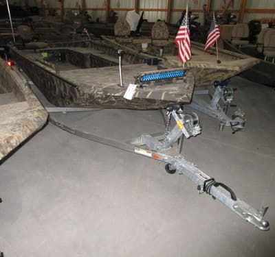 BOATZON | Excel 1860SWV4T F4 125 hull gauge 2025