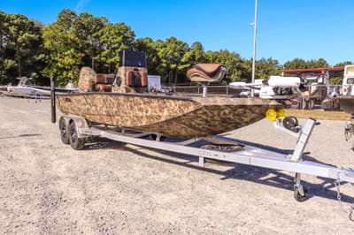 BOATZON | Excel 220 Bay Pro Elite 2026