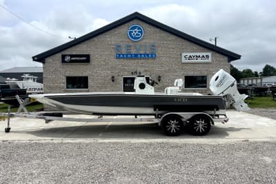 BOATZON | Excel 220 Bay Pro Elite 2026