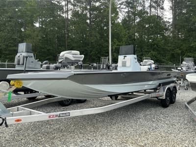 BOATZON | Excel 230 Bay Pro 2026 BOATZON | Excel 230 Bay Pro 2026