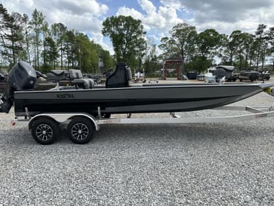 BOATZON | Excel 230 Bay Pro 2026