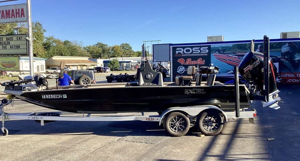 2025 EXCEL BAY PRO 220 - Sold Boat