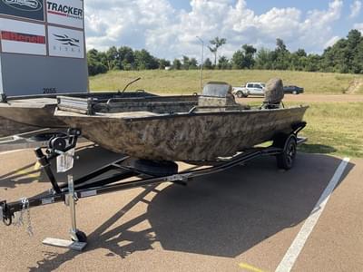 BOATZON | Excel Boats River Warrior Side Console 1751 2025
