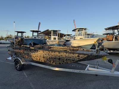 BOATZON | Excel Boats Shallow Water F4 Pro Hull 1754 2026