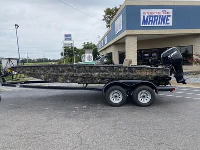 BOATZON | Excel Boats Stalker 2072 Side Console 2024