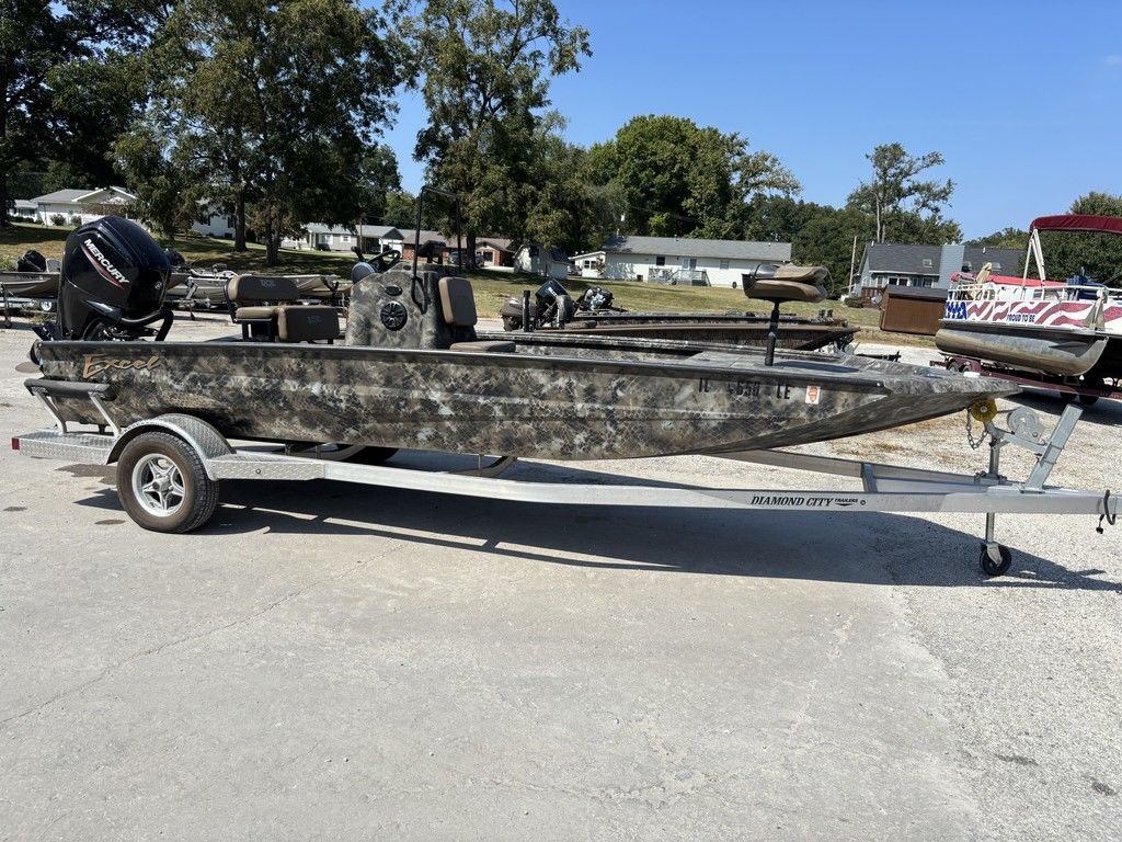 2023 Excel Boats Stalker 2172 Center Console - Sold Boat