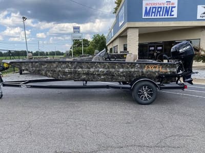 BOATZON | Excel Boats Stalker Side Console 1860 2026