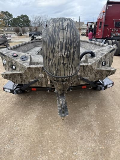 BOATZON | Excel Boats Tomahawk 183 Tiller 2026