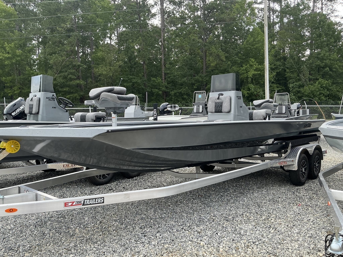 2026 Excel New Bay Pro 230 - Sold Boat