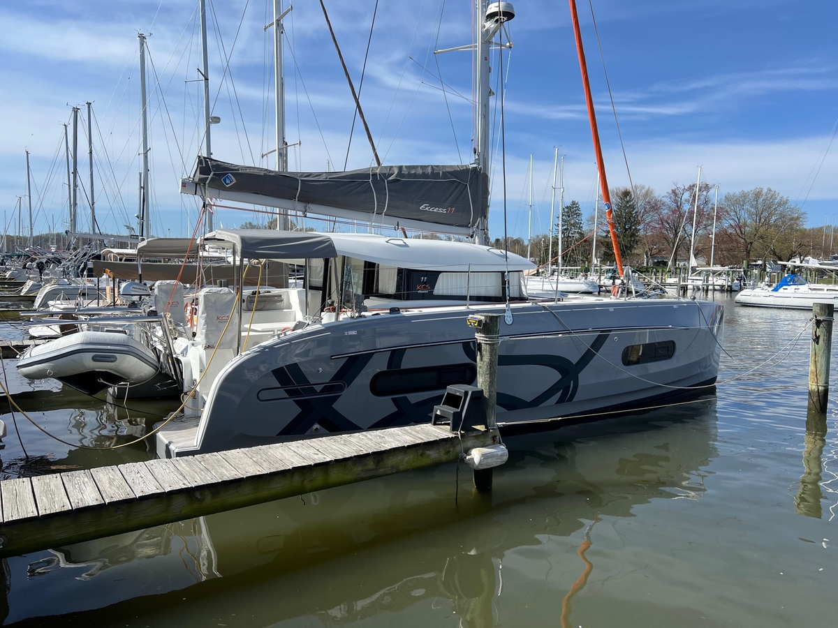 2022 Excess XCS 11 - Sold Boat
