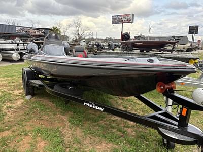 BOATZON | Falcon F205 2025