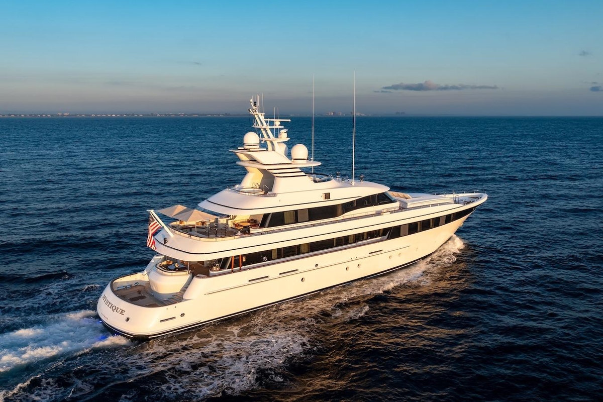 2001 Feadship Custom - Sold Boat