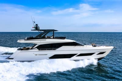 BOATZON | Ferretti Yachts 720 2024