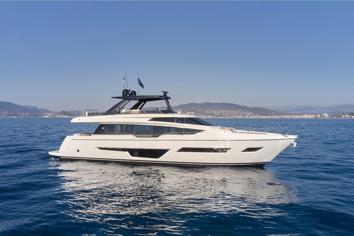 2023 Ferretti Yachts 780 - Sold Boat
