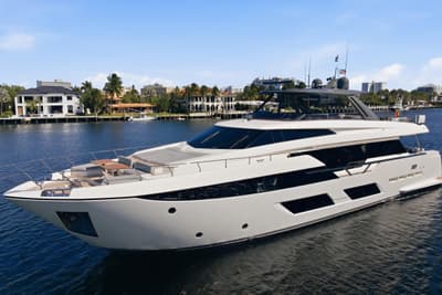 BOATZON | Ferretti Yachts 920 2018