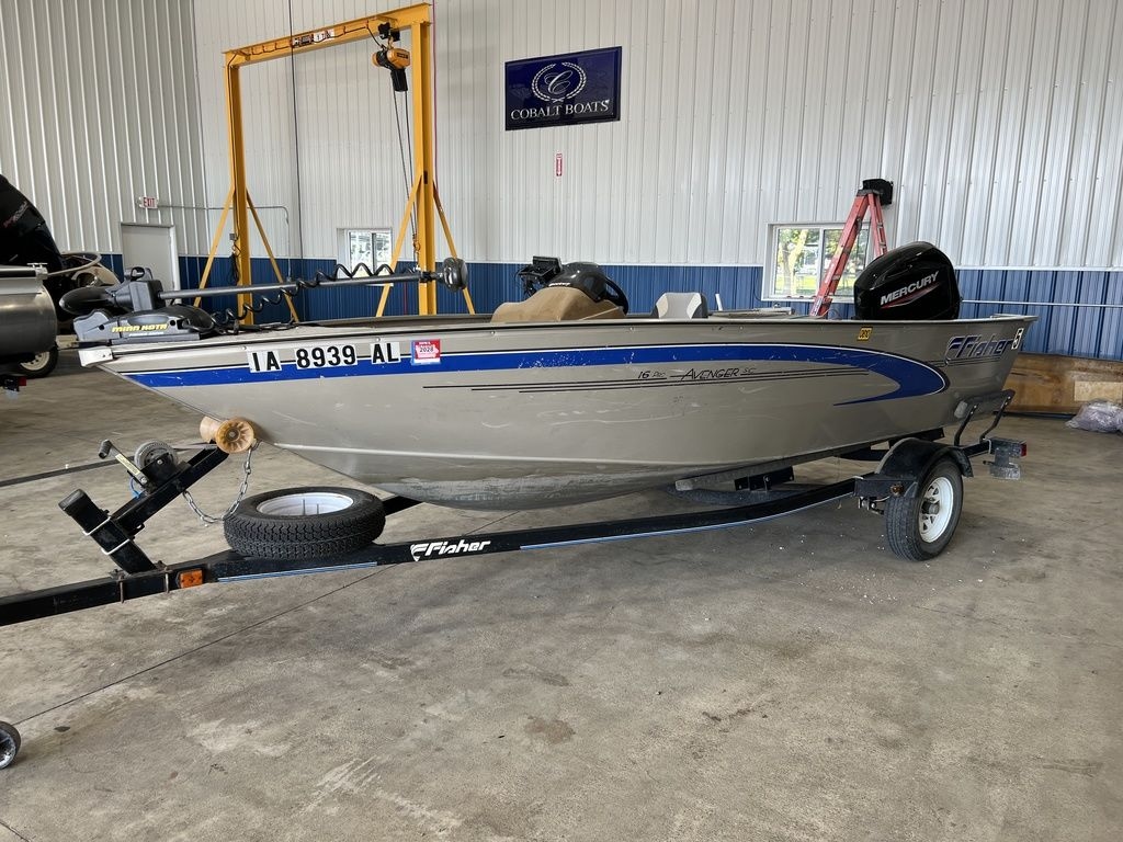 1998 FISHER 16 PRO AVENGER SC - Sold Boat