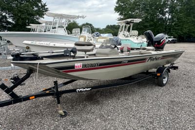 BOATZON | Fisher 1710 2002