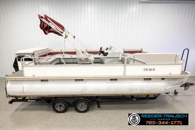 BOATZON | Fisher 220 FISH 2003