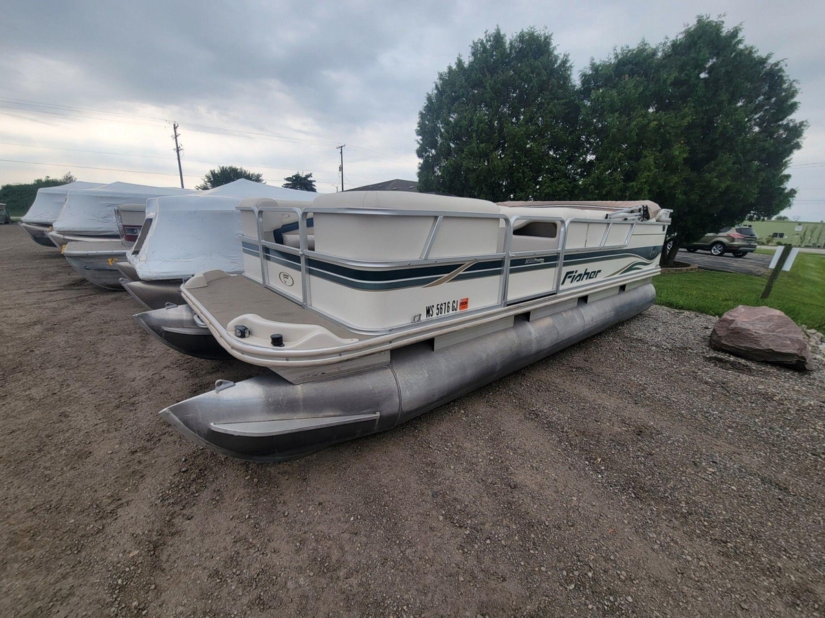 2002 Fisher Freedom 200 DLX - Sold Boat