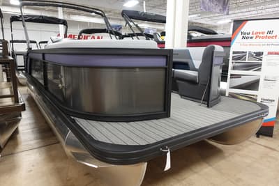 BOATZON | Flagship Pontoons D22 B XT 2025