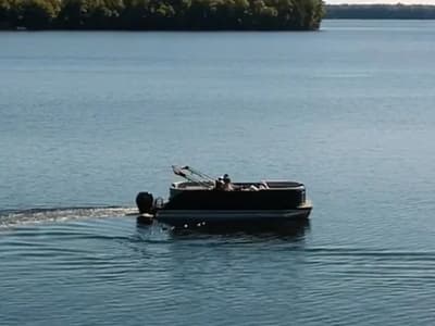 BOATZON | Flagship Pontoons Endurance Rear Fish  Front Fish E20 RF 2023