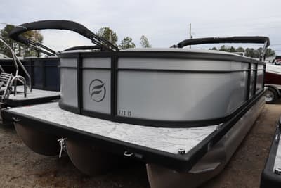 BOATZON | Flagship Pontoons Freedom 20 LS 2026