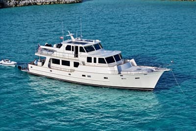 BOATZON | Fleming 85 Enclosed Bridge 2023