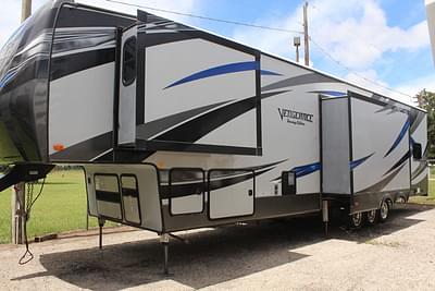 BOATZON | Forest River Vengeance Touring Edition 39R12 2016