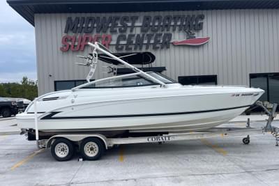BOATZON | Formula 240 Bowrider 2014