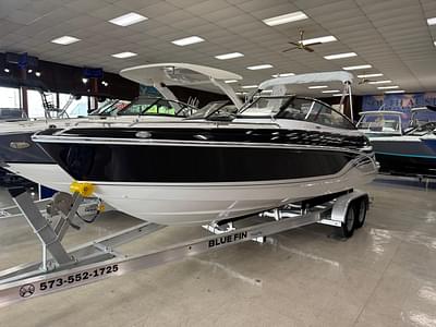 BOATZON | Formula 240 Bowrider 2025