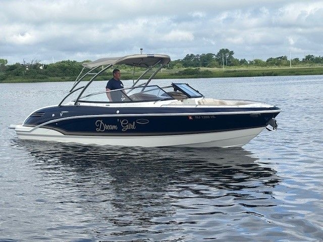2014 Formula 270 Bowrider - Sold Boat