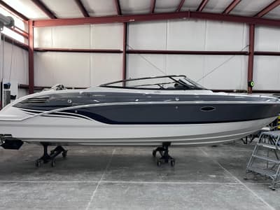 BOATZON | Formula 270 Bowrider 2024