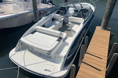 BOATZON | Formula 270 Sun Sport 2018