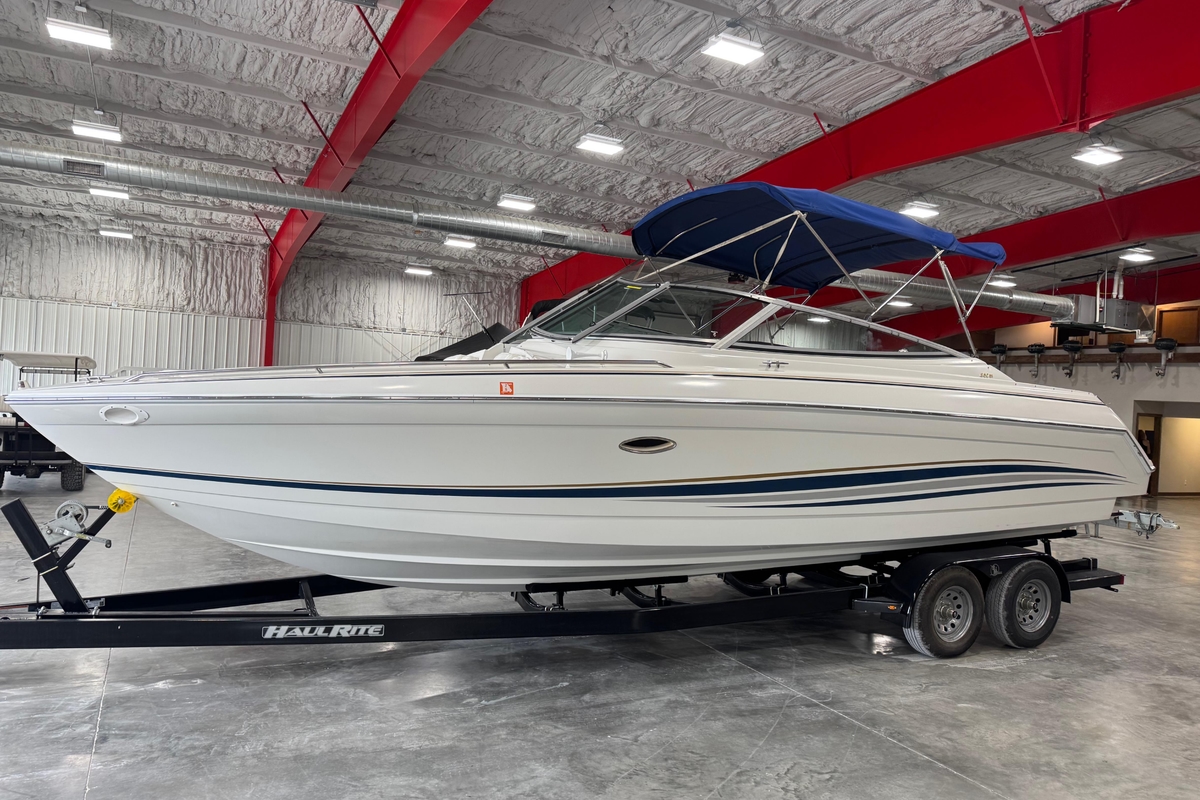 1999 Formula 280 Bowrider - Sold Boat