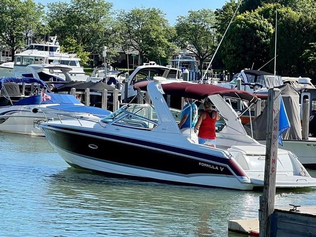 2007 Formula 280 SS Cuddy - Sold Boat