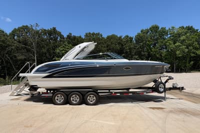 BOATZON | Formula 290 Bowrider 2021